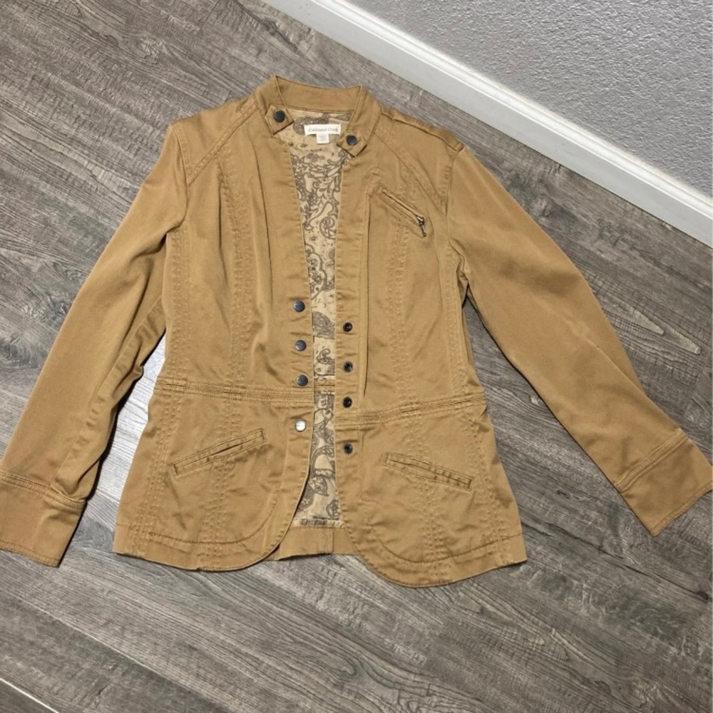Coldwater Creek blazer. Great condition! Loose fitting womens size 10.